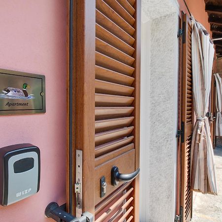 Taronico Apartments Duck Bellagio Ngoại thất bức ảnh